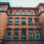 Gebäude mit Mitarbeiterwohnungen